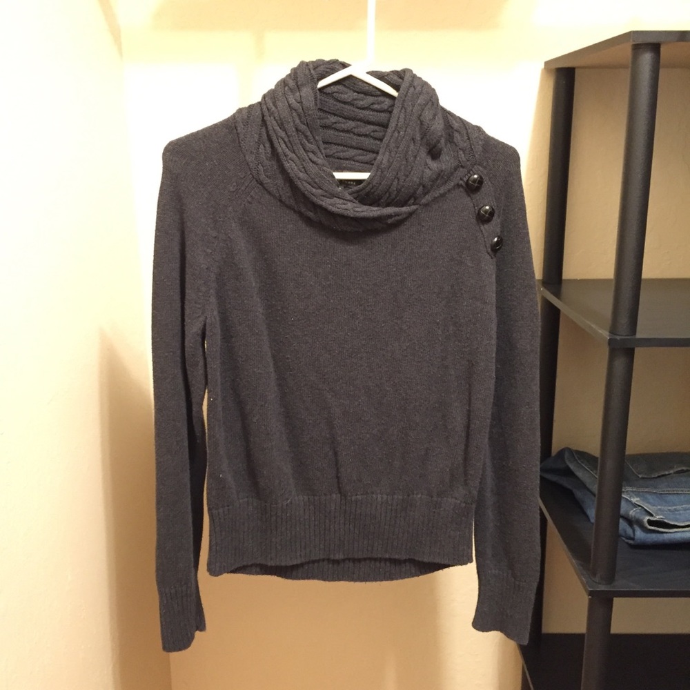 Collared sweater